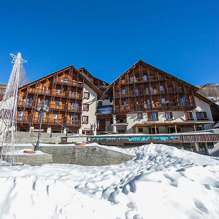 Grange Hike & Ski Sestriere Apartments エクステリア 写真