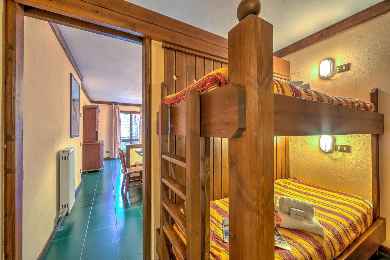 Grange Hike & Ski Sestriere Apartments エクステリア 写真