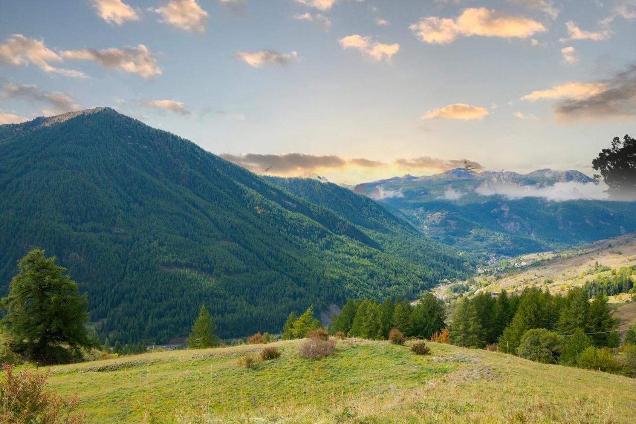 Grange Hike & Ski Sestriere Apartments エクステリア 写真