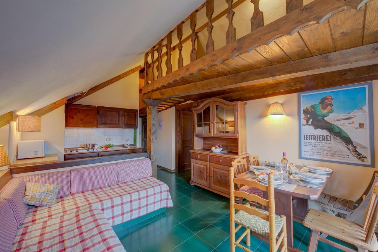 Grange Hike & Ski Sestriere Apartments エクステリア 写真