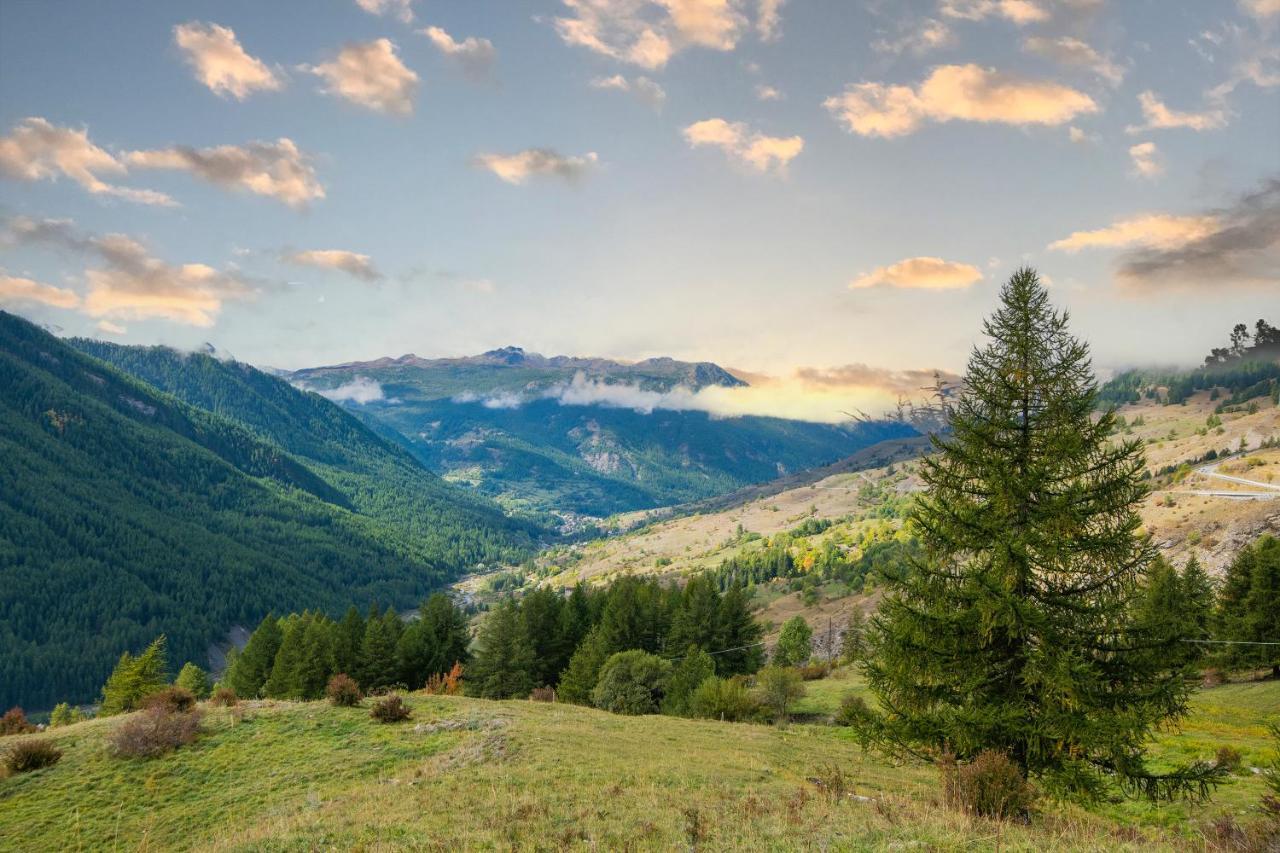 Grange Hike & Ski Sestriere Apartments エクステリア 写真