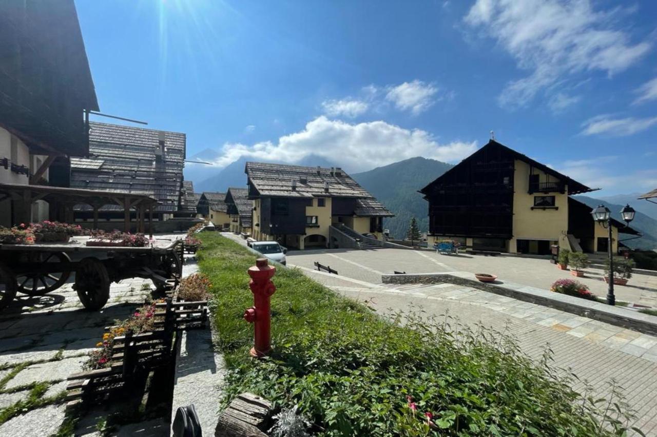 Grange Hike & Ski Sestriere Apartments エクステリア 写真