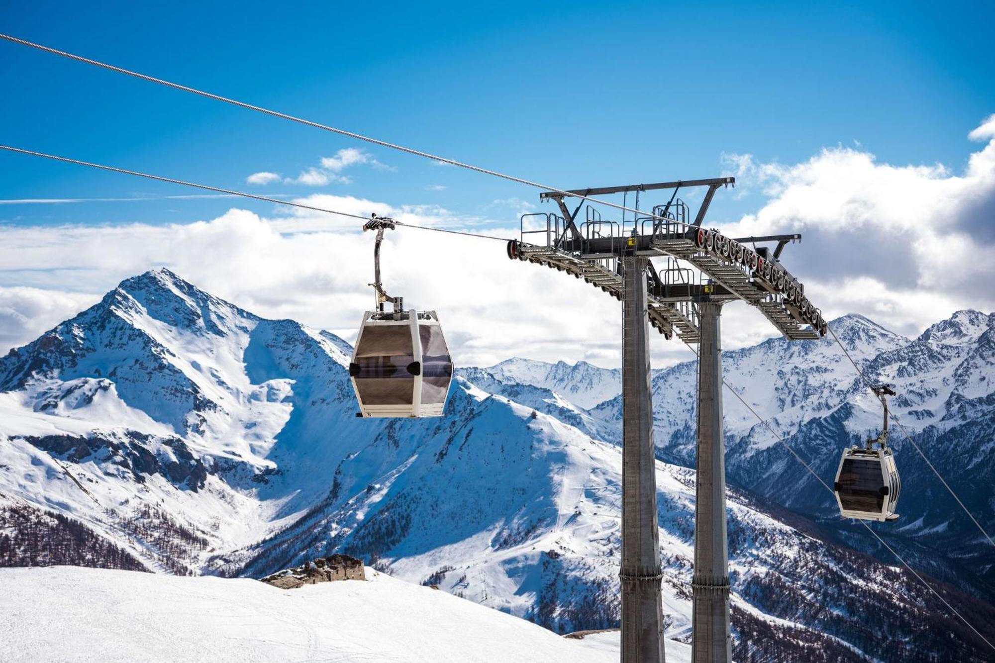 Grange Hike & Ski Sestriere Apartments エクステリア 写真